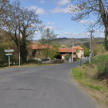 Les 5 Noyers Maison d'hôtes *
